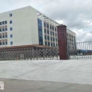 东莞市清溪镇８８００平方米六楼厂房出租 16元/平方米