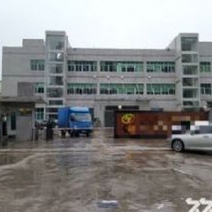 长安镇上沙工业区独院厂房分租1−2楼5400平方