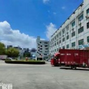 塘厦大坪楼上精装修厂房出租3300平，园区空地大，好招工