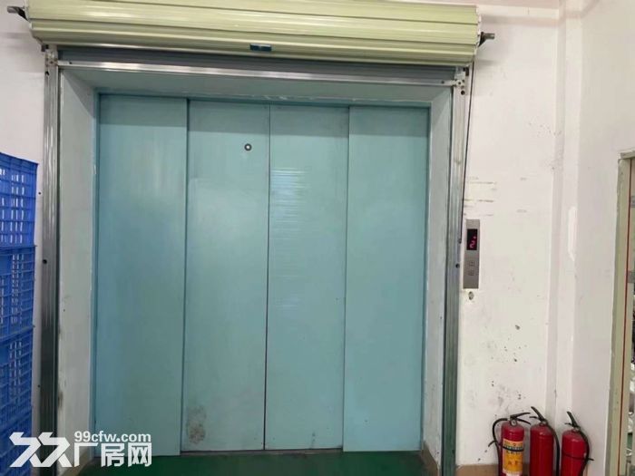 凤岗雁田近深圳平湖 楼上厂房出租2100平 电商仓库也可以